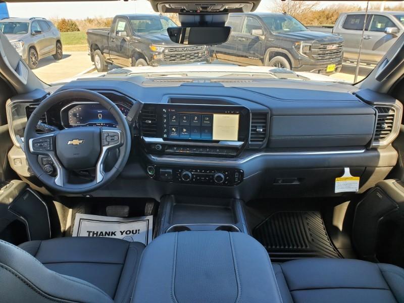 new 2024 Chevrolet Silverado 2500 car, priced at $79,995