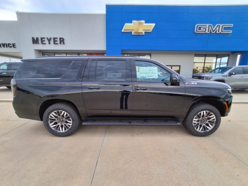 new 2025 Chevrolet Suburban car, priced at $81,495