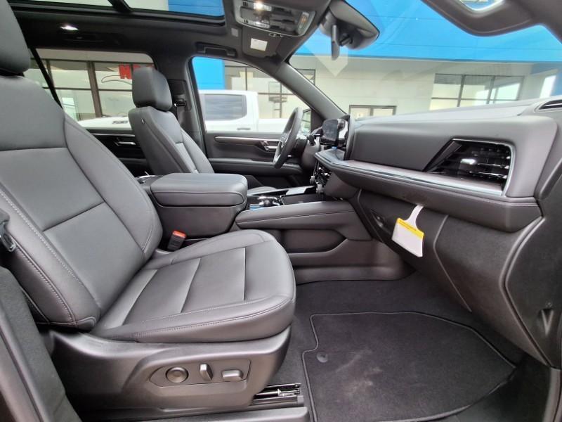 new 2025 Chevrolet Suburban car, priced at $81,495
