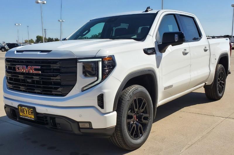 new 2025 GMC Sierra 1500 car, priced at $60,995