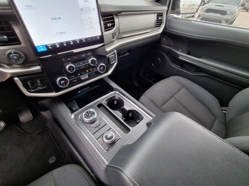 used 2024 Ford Expedition car, priced at $51,995