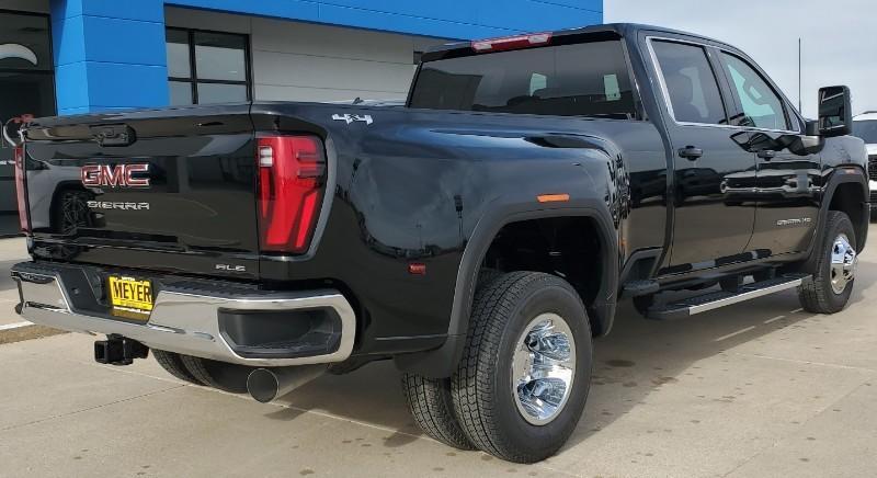 new 2025 GMC Sierra 3500 car, priced at $75,905