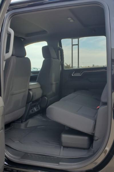 new 2025 GMC Sierra 3500 car, priced at $75,905