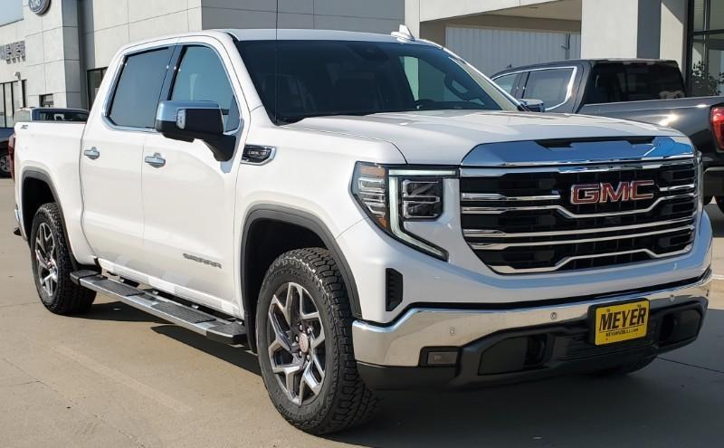 new 2025 GMC Sierra 1500 car, priced at $62,995