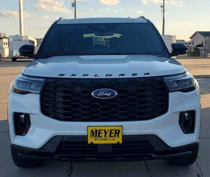 new 2025 Ford Explorer car, priced at $52,835