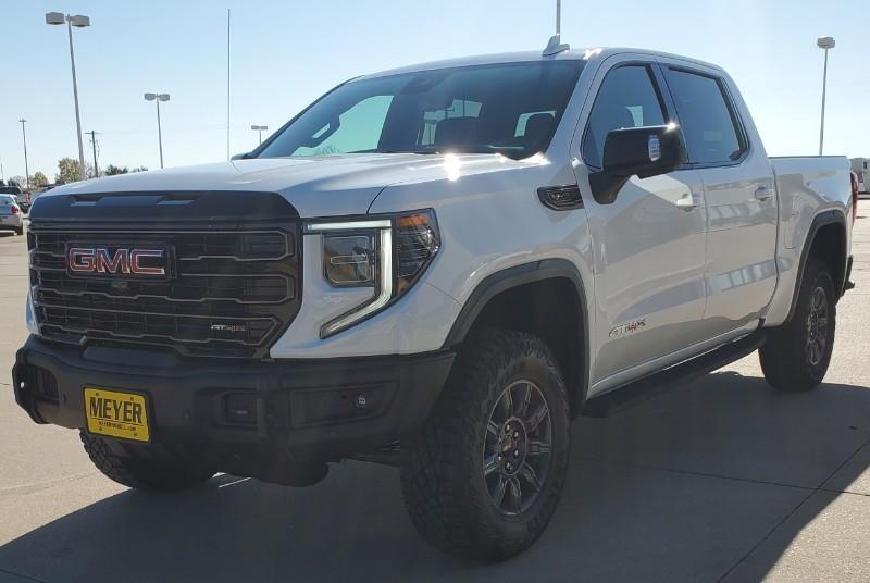 new 2025 GMC Sierra 1500 car, priced at $79,495