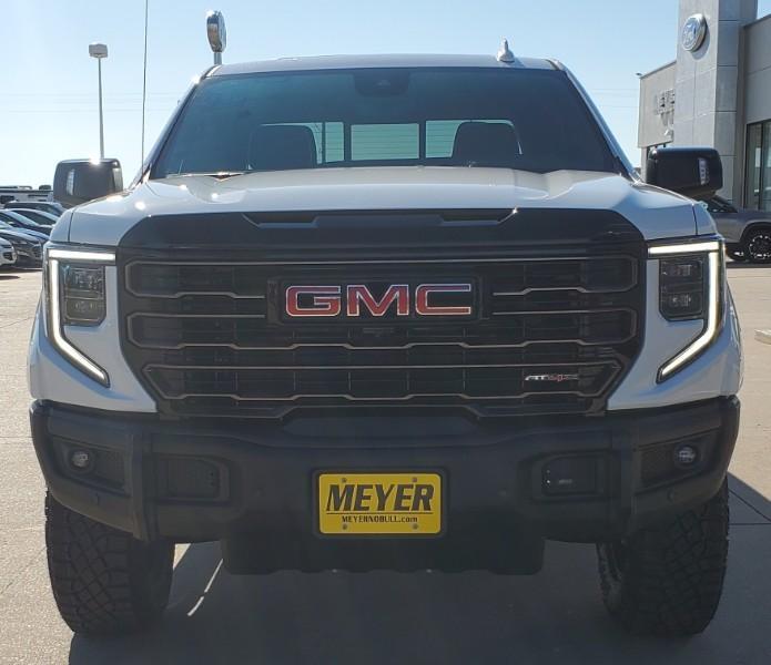 new 2025 GMC Sierra 1500 car, priced at $79,495