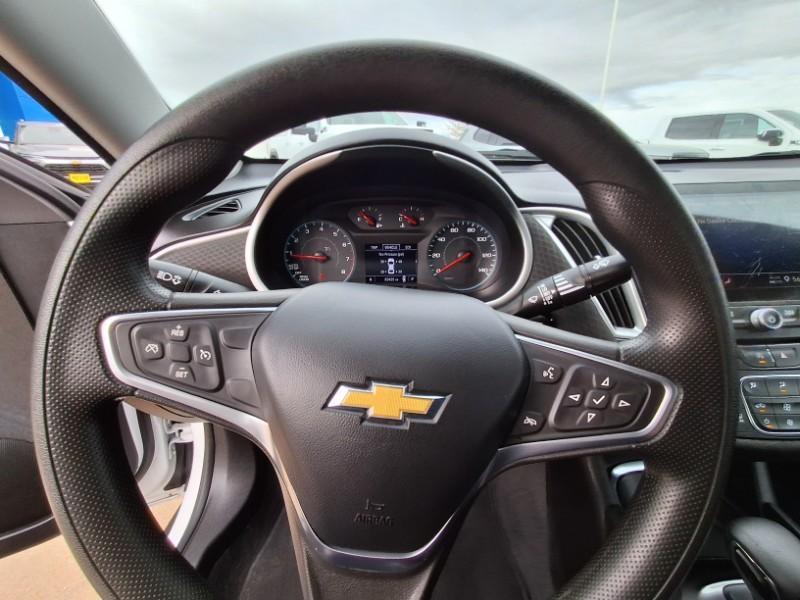 used 2022 Chevrolet Malibu car, priced at $18,995
