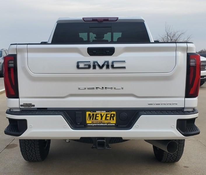 new 2024 GMC Sierra 2500 car, priced at $93,915