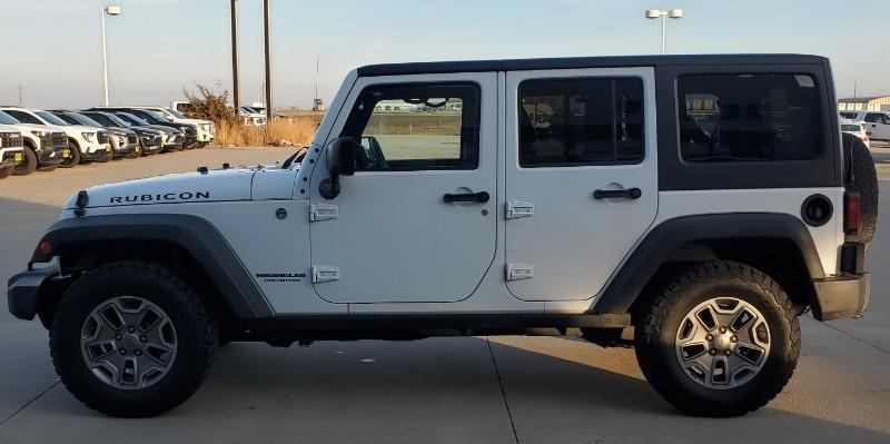 used 2015 Jeep Wrangler Unlimited car, priced at $19,995