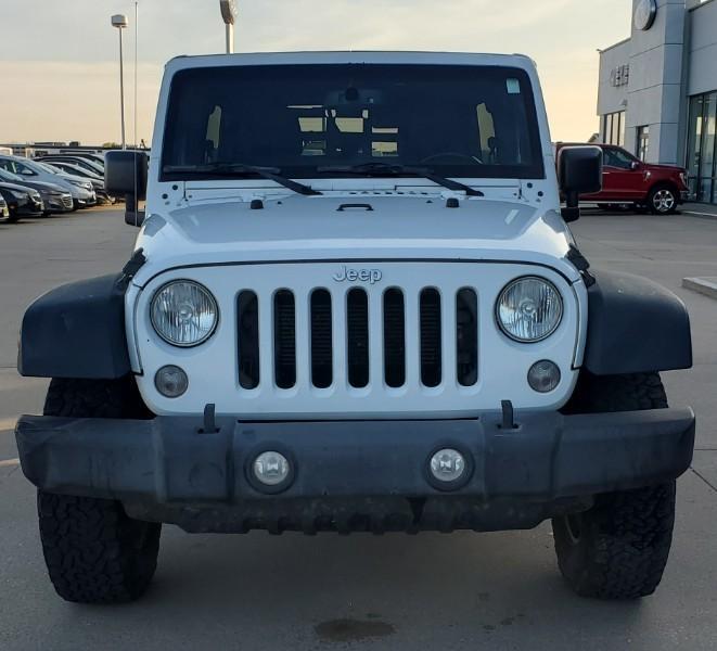 used 2015 Jeep Wrangler Unlimited car, priced at $19,995