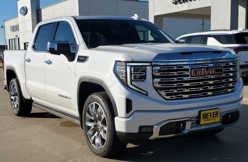 new 2025 GMC Sierra 1500 car, priced at $77,545