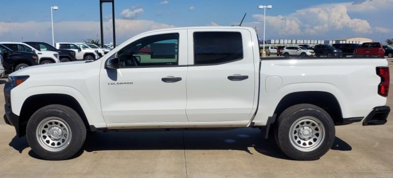 new 2024 Chevrolet Colorado car, priced at $33,645