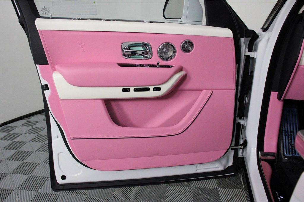 new 2025 Rolls-Royce Cullinan car, priced at $589,525