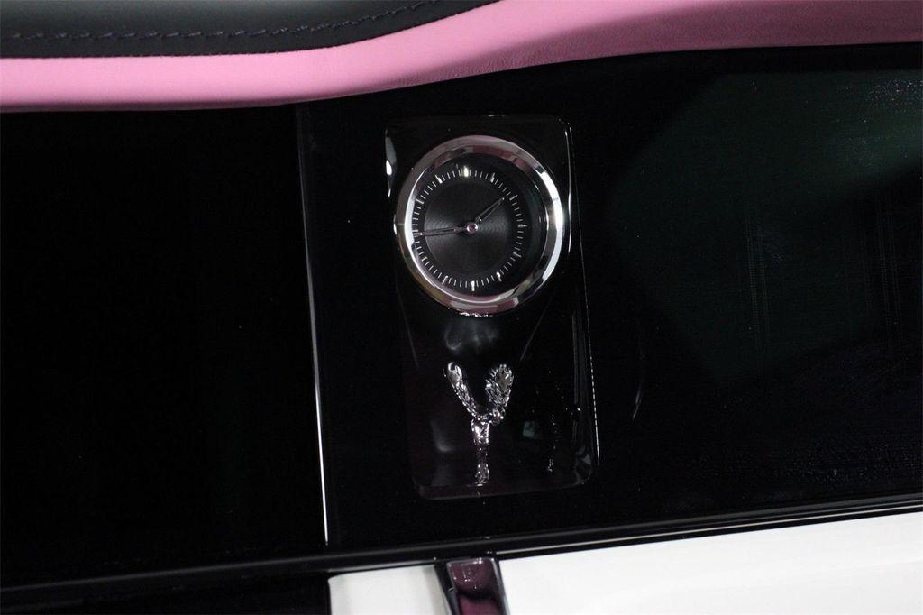 new 2025 Rolls-Royce Cullinan car, priced at $589,525