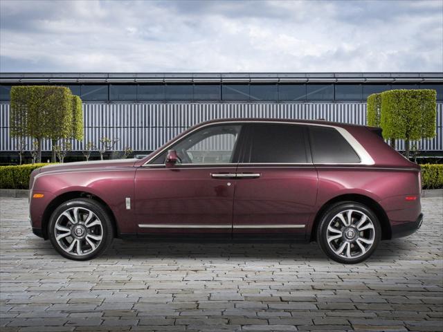 used 2022 Rolls-Royce Cullinan car, priced at $339,898