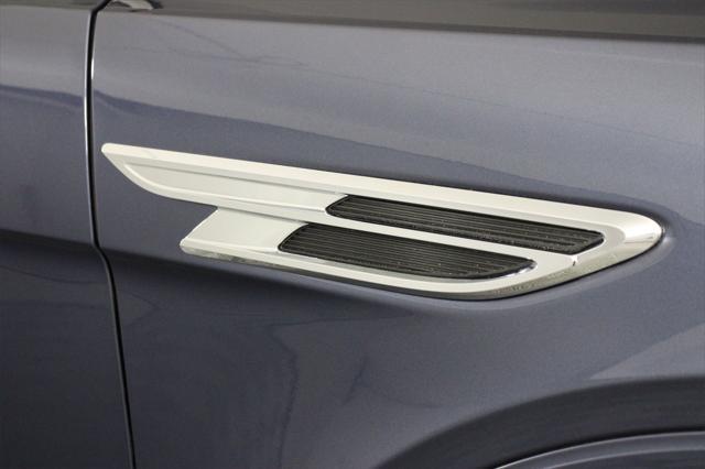 used 2021 Bentley Bentayga car, priced at $147,998