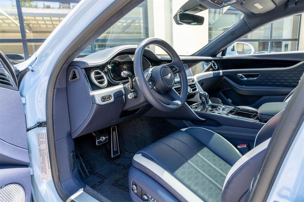new 2025 Bentley Flying Spur car, priced at $346,410