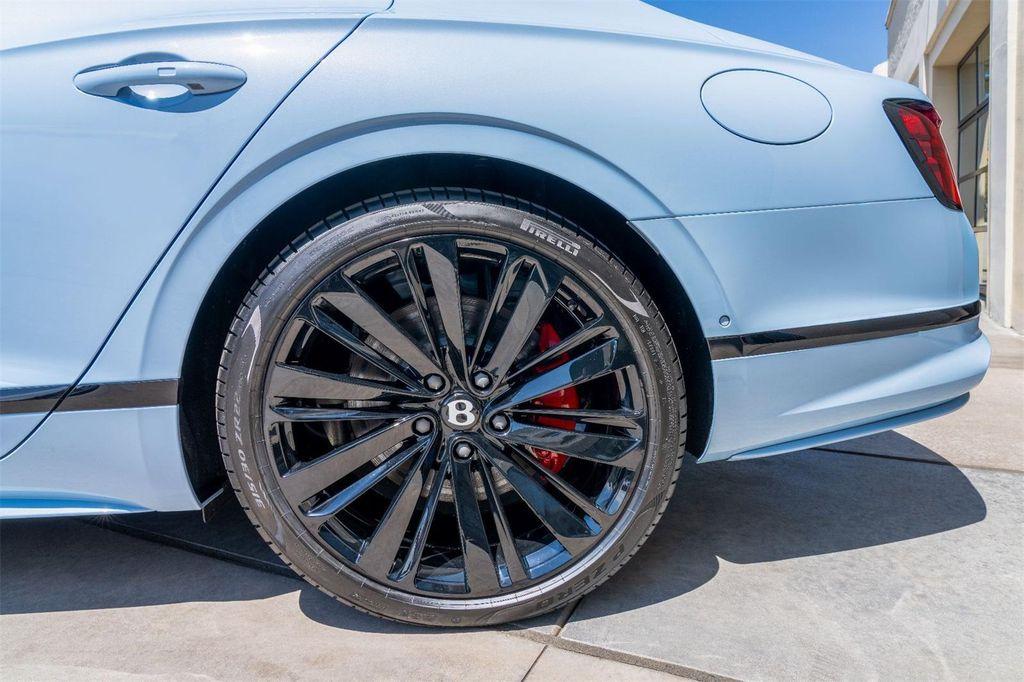 new 2025 Bentley Flying Spur car, priced at $346,410