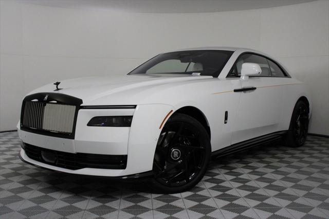 new 2025 Rolls-Royce Spectre car, priced at $559,875