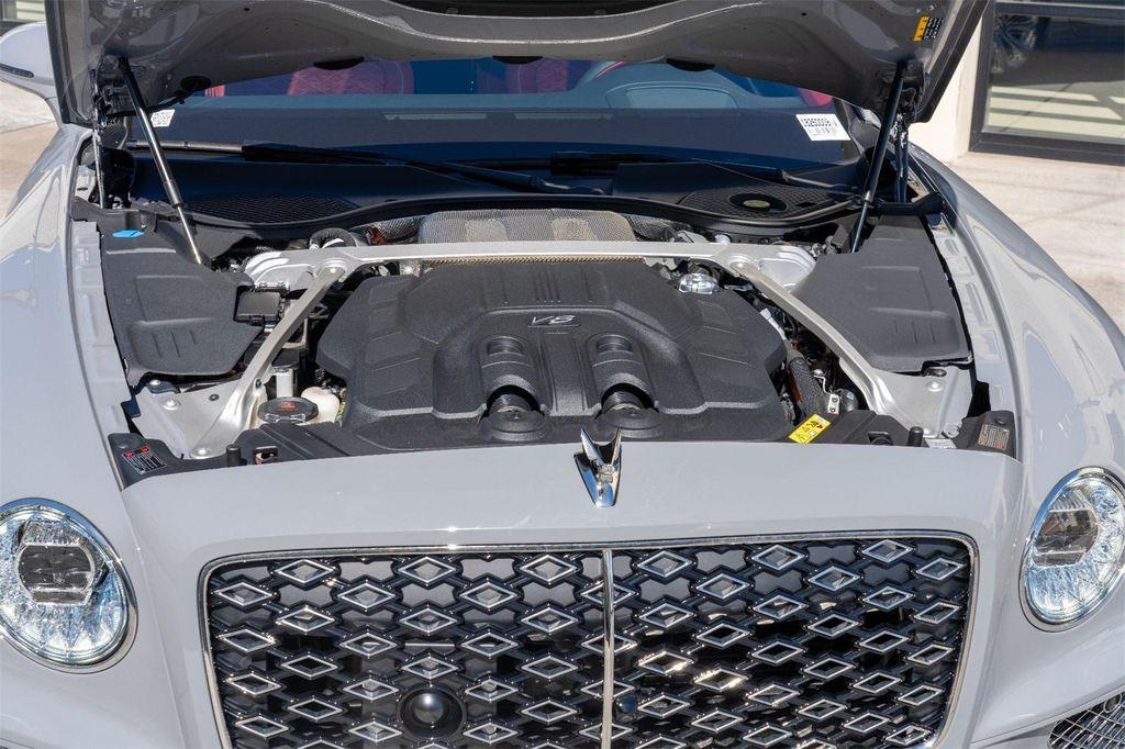 new 2025 Bentley Flying Spur car, priced at $318,920