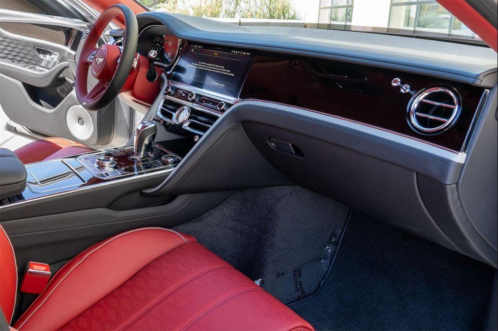 new 2025 Bentley Flying Spur car, priced at $318,920