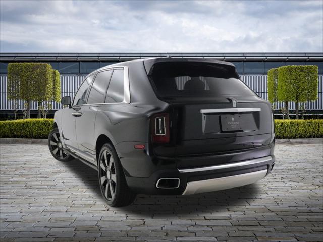 new 2024 Rolls-Royce Cullinan car, priced at $472,025