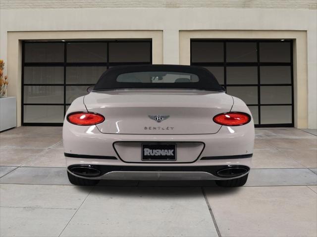 new 2024 Bentley Continental GT car