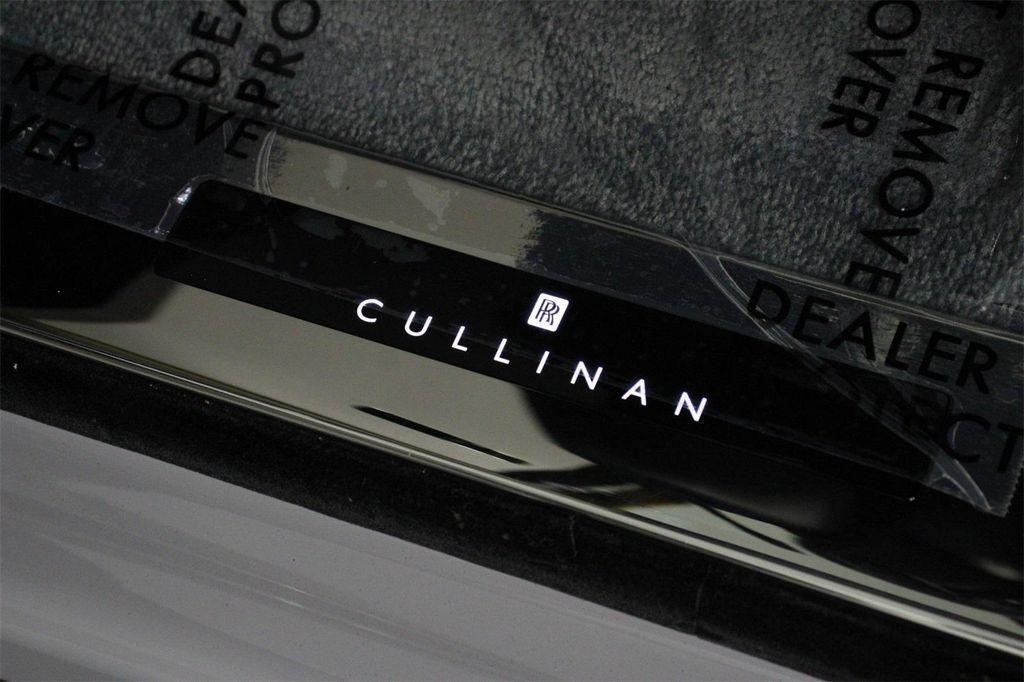 new 2025 Rolls-Royce Cullinan car, priced at $533,900