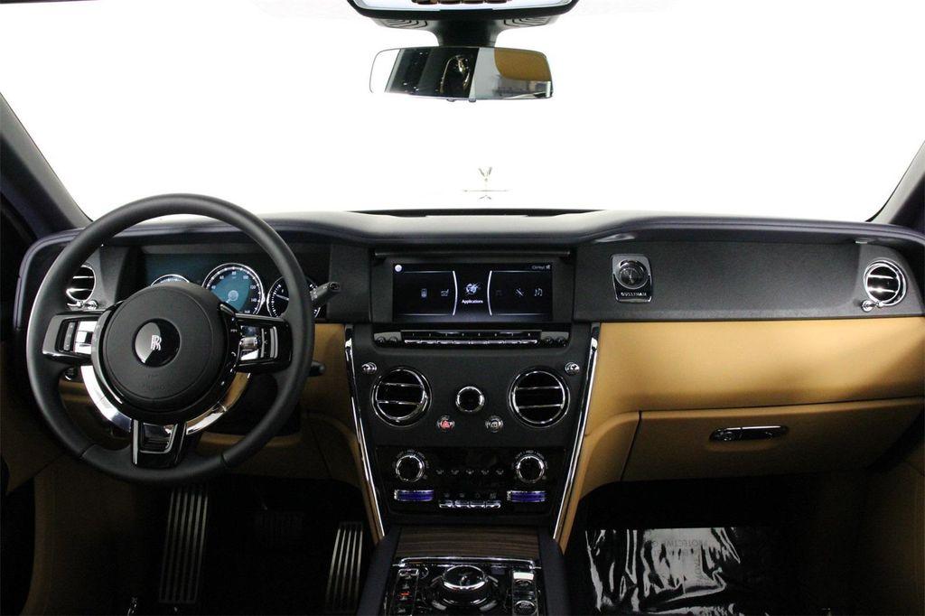 used 2024 Rolls-Royce Cullinan car, priced at $378,995