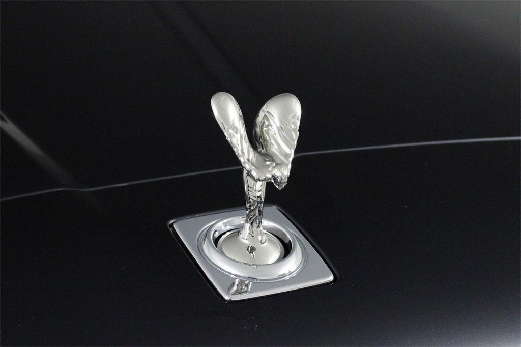 used 2024 Rolls-Royce Cullinan car, priced at $378,995