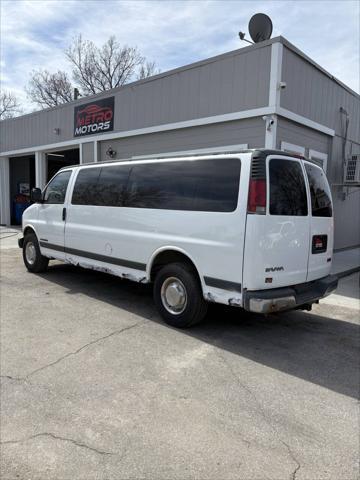 used 2000 GMC Savana 3500 car, priced at $2,998