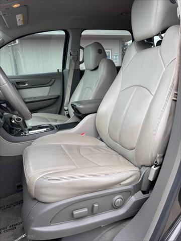 used 2014 GMC Acadia car, priced at $7,977