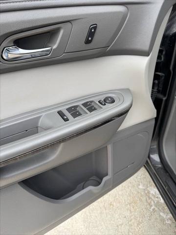used 2014 GMC Acadia car, priced at $7,977