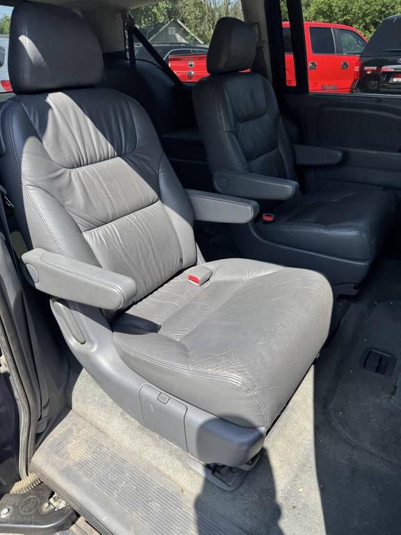 used 2007 Honda Odyssey car, priced at $3,299