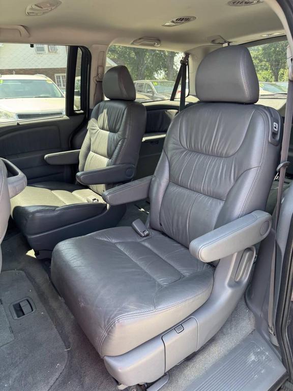 used 2007 Honda Odyssey car, priced at $3,299
