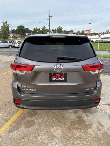 used 2019 Toyota Highlander car, priced at $17,996