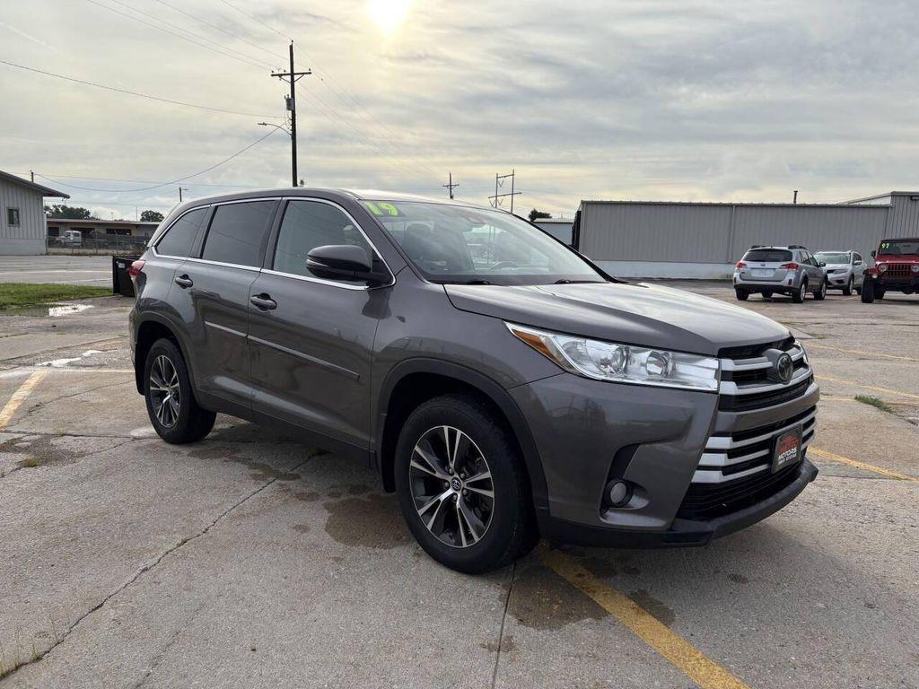 used 2019 Toyota Highlander car, priced at $14,721