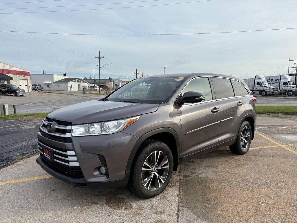 used 2019 Toyota Highlander car, priced at $14,721