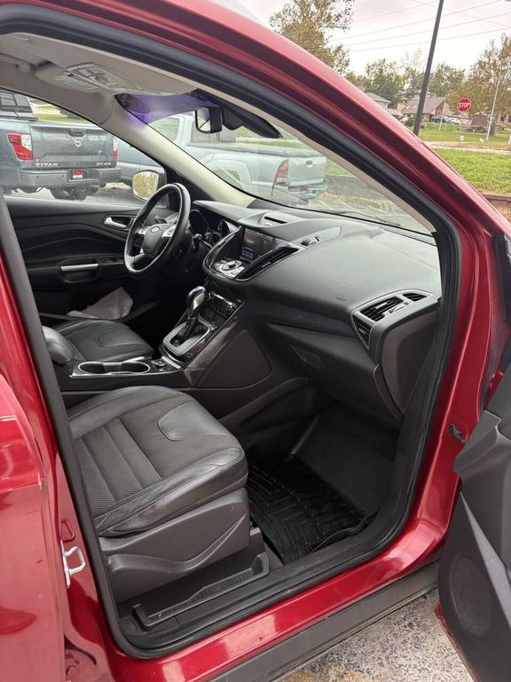 used 2013 Ford Escape car, priced at $5,992