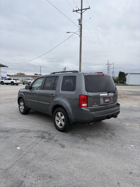 used 2011 Honda Pilot car, priced at $6,822