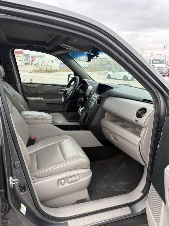used 2011 Honda Pilot car, priced at $6,822