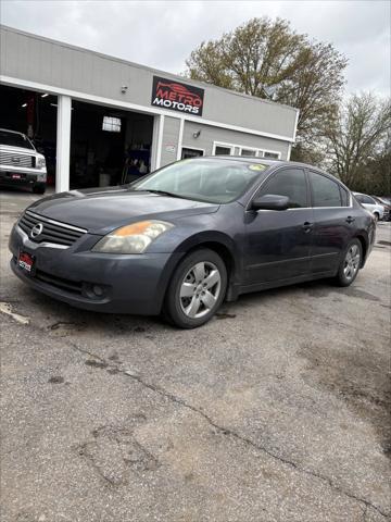 used 2007 Nissan Altima car, priced at $2,998