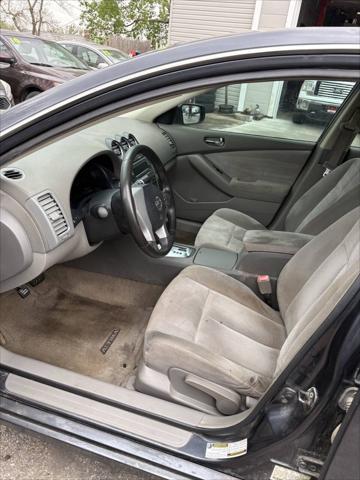 used 2007 Nissan Altima car, priced at $2,998