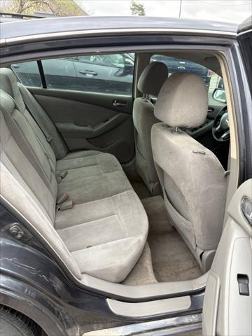 used 2007 Nissan Altima car, priced at $2,998