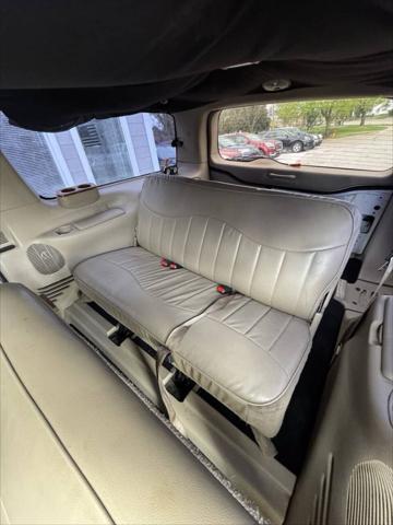 used 2002 Ford Excursion car, priced at $9,995