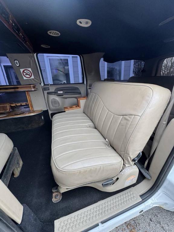 used 2002 Ford Excursion car, priced at $9,995