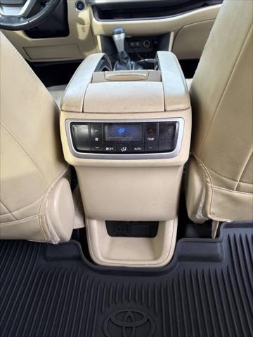 used 2017 Toyota Highlander car, priced at $17,638