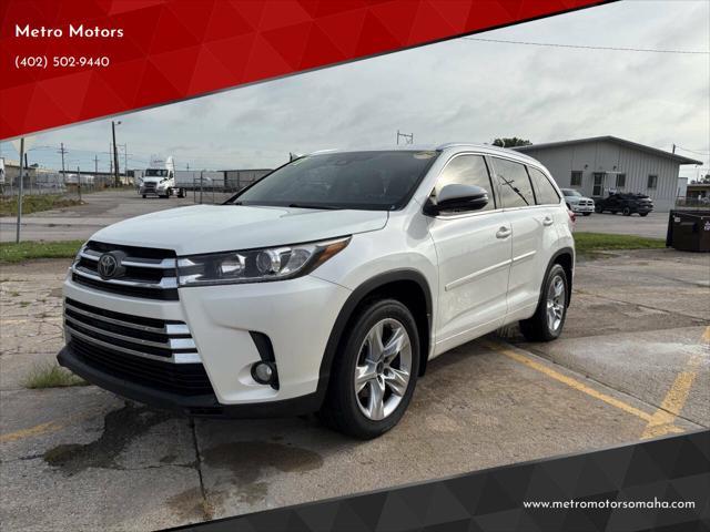 used 2017 Toyota Highlander car, priced at $17,638