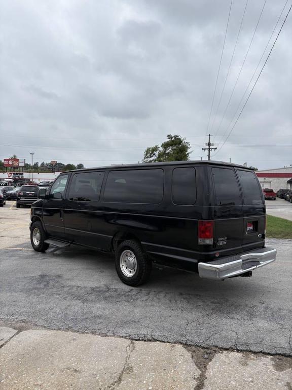 used 2005 Ford E350 Super Duty car, priced at $5,888